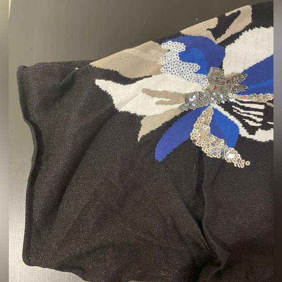 INC Floral Sequence Cotton Short Sleeve Sweater *Like New*. Size M - Picture 5 of 8